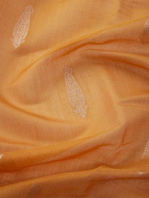Running Border in Raw Amber