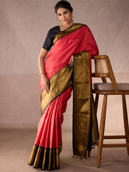 Red Silver Gold Veldari