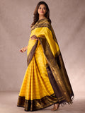 Golden Yellow Veldari with Charcoal Snuff Border
