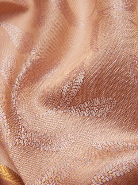Leaf Border in Mocha & Champagne