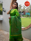 The Dual Pallu in Pear